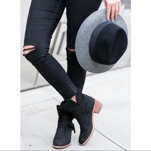 UGG Booties, Black Suede w/side zippers, women 7M